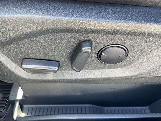 Used 2022 Ford Edge SEL w/ Convenience Package image 14