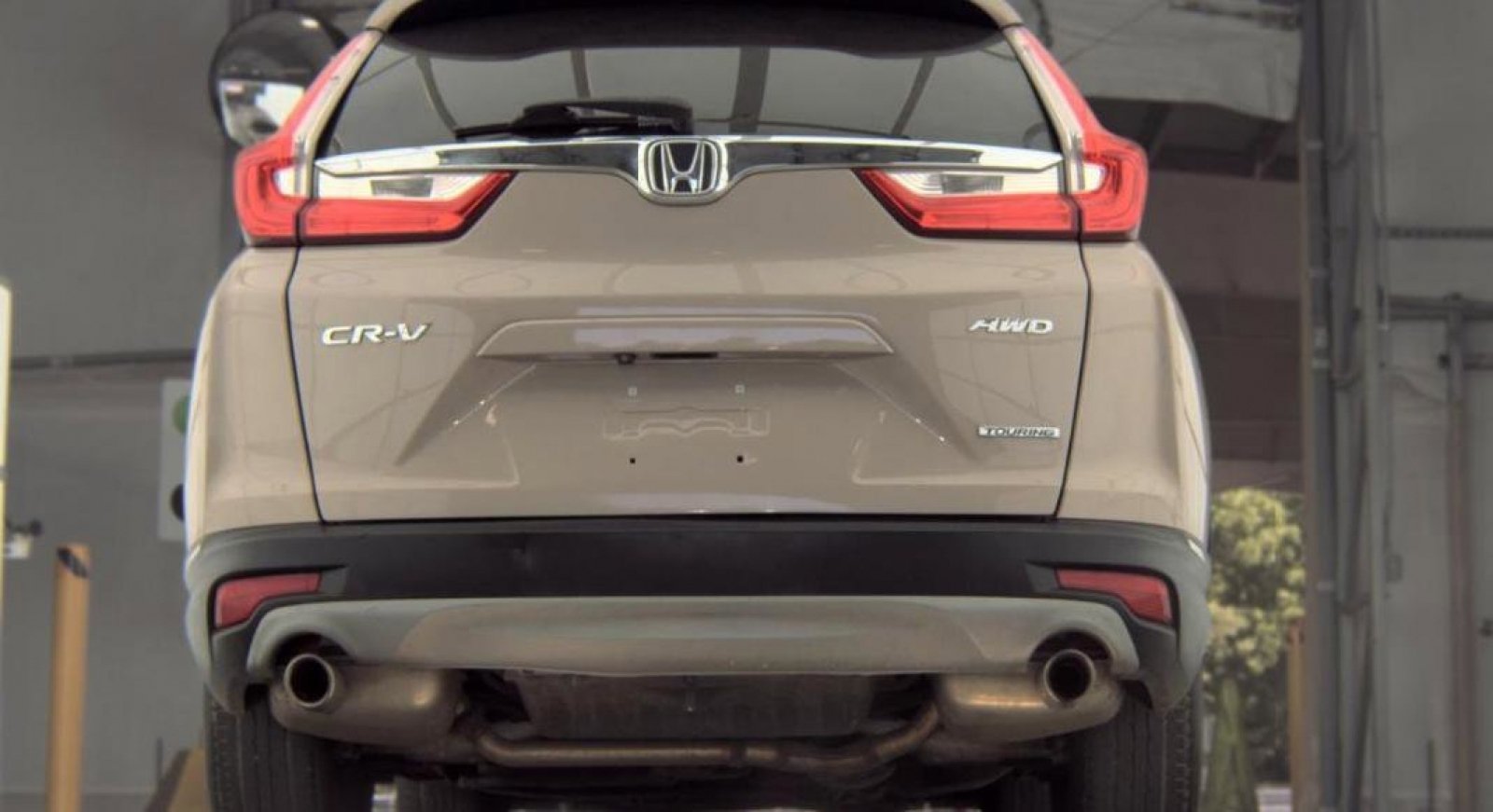 Used 2017 Honda CR-V Touring image 9
