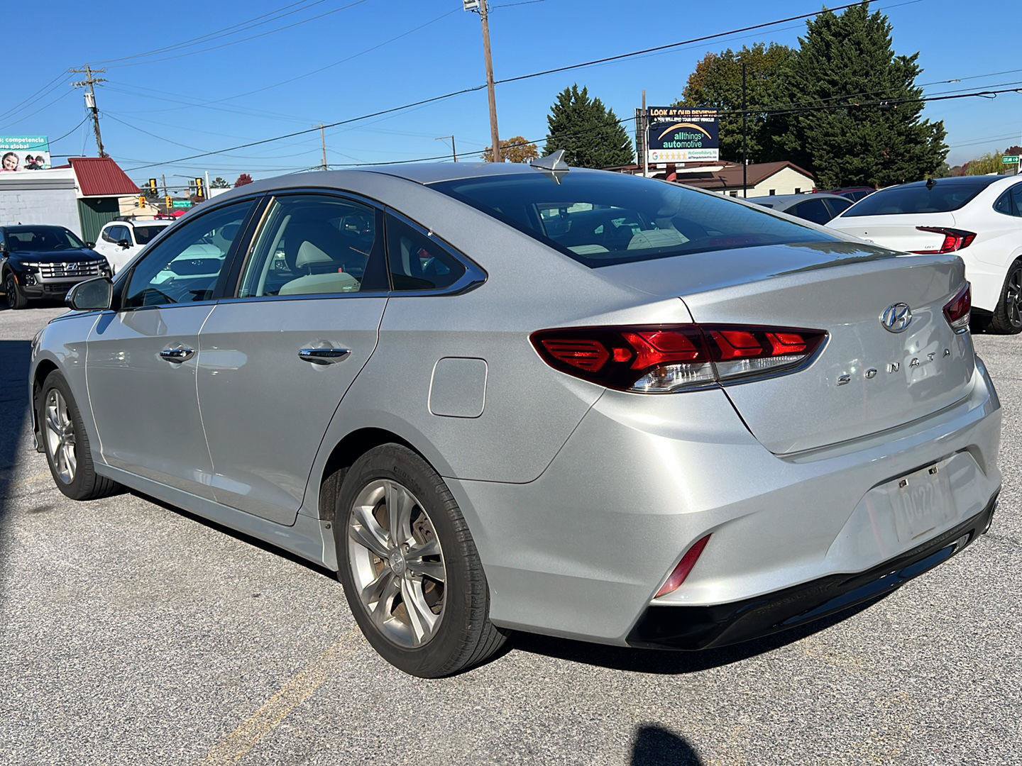 Used 2018 Hyundai Sonata SEL w/ Tech Package 02 FWD image 3