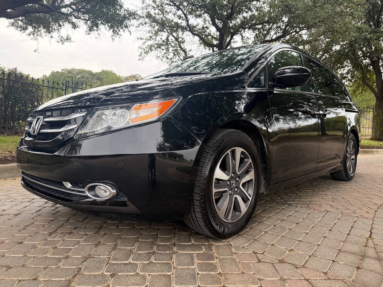 Used 2014 Honda Odyssey Touring image 8