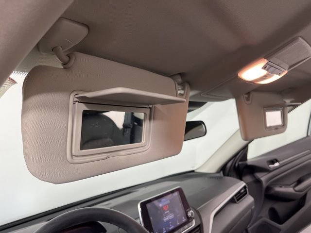 Used 2024 Nissan Altima 2.5 SV image 34