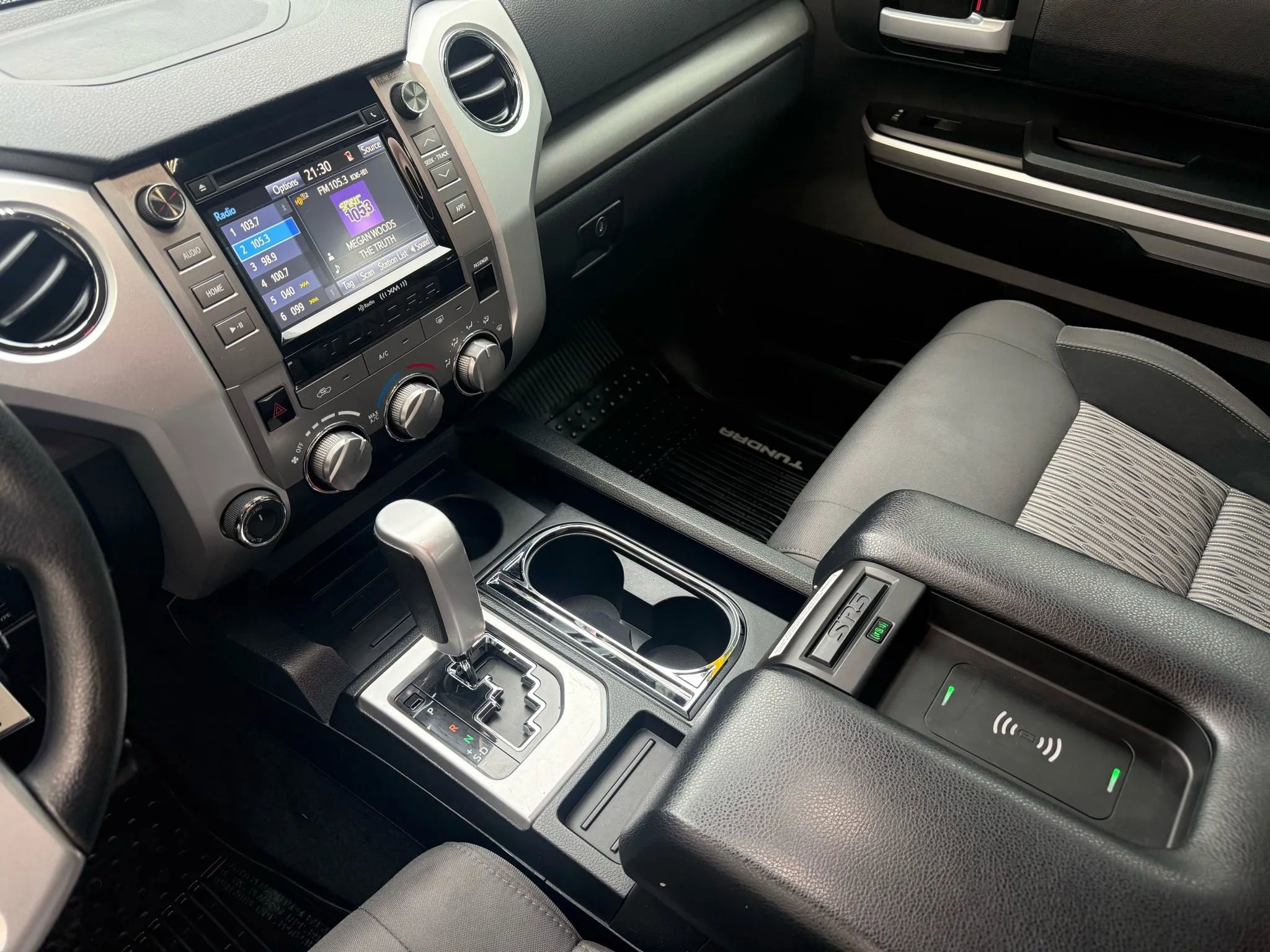 Used 2017 Toyota Tundra SR5 image 16