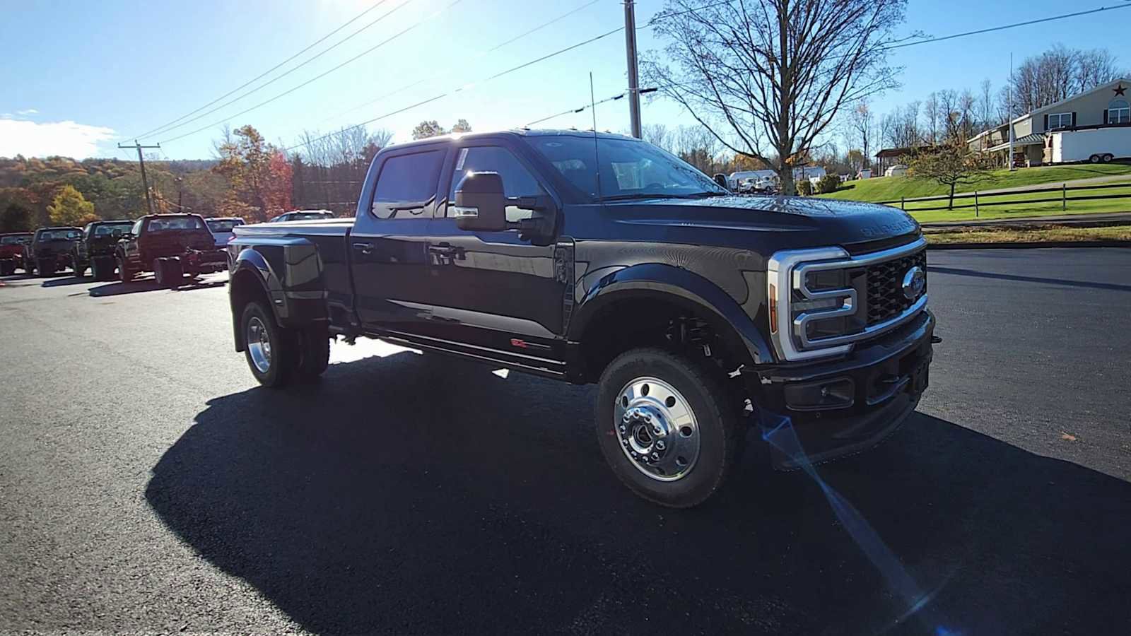 New 2026 Ford F450 Platinum image 2