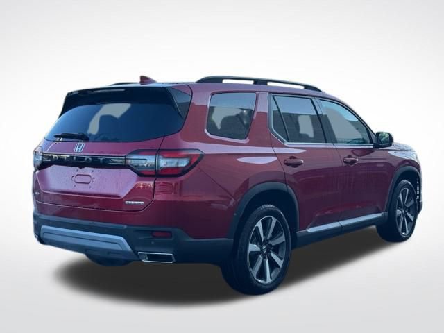 New 2025 Honda Pilot Touring image 5