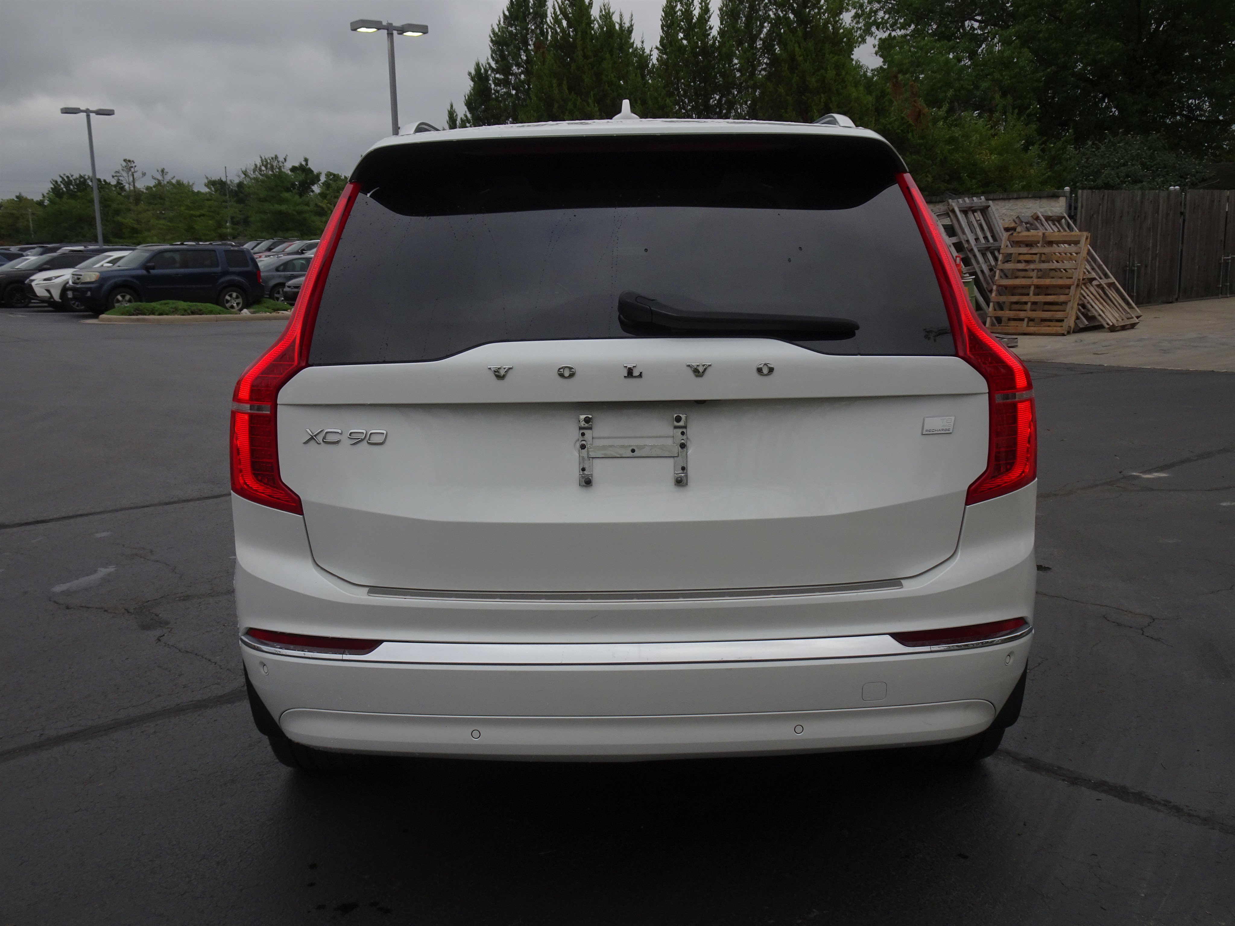 Used 2023 Volvo XC90 T8 Ultimate w/ Lounge Package AWD/4WD image 5
