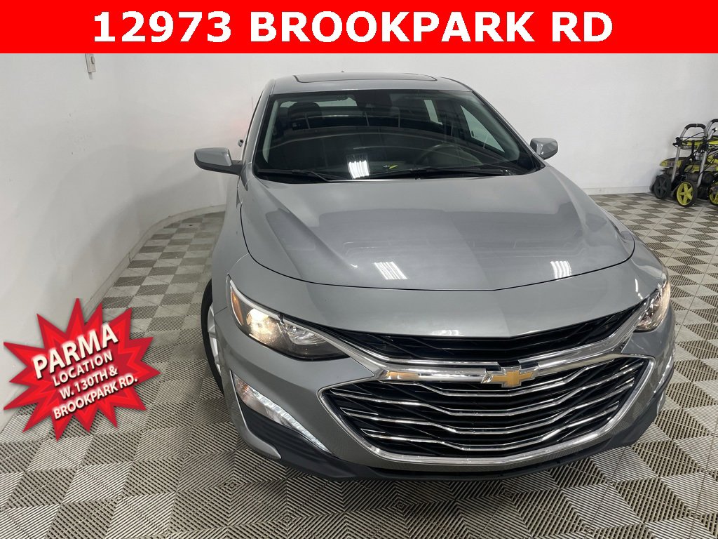 Used 2024 Chevrolet Malibu LT image 3