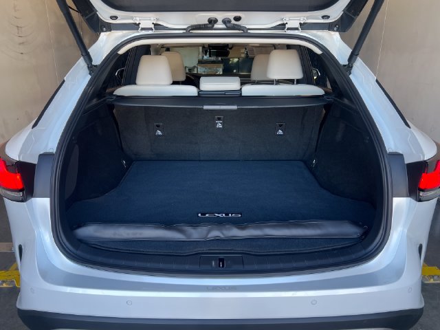 Used 2024 Lexus RX 350 Premium w/ Accessory Package (Z1) FWD image 18