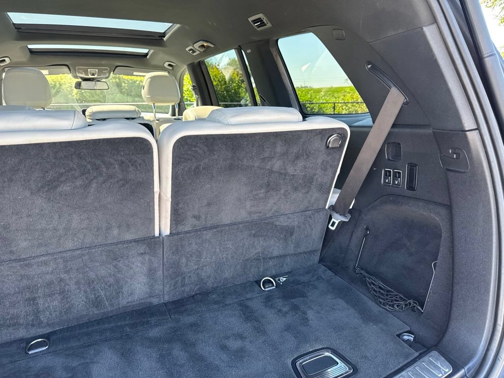 Used 2017 Mercedes-Benz GLS 450 4MATIC image 44