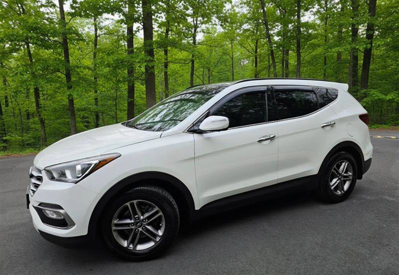Used 2018 Hyundai Santa Fe Sport w/ 2.4L Tech Package 04 AWD/4WD image 8
