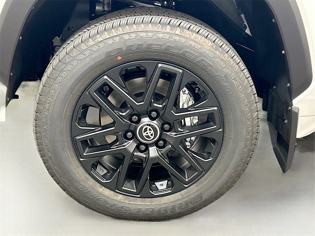 New 2026 Toyota Tundra Limited image 29