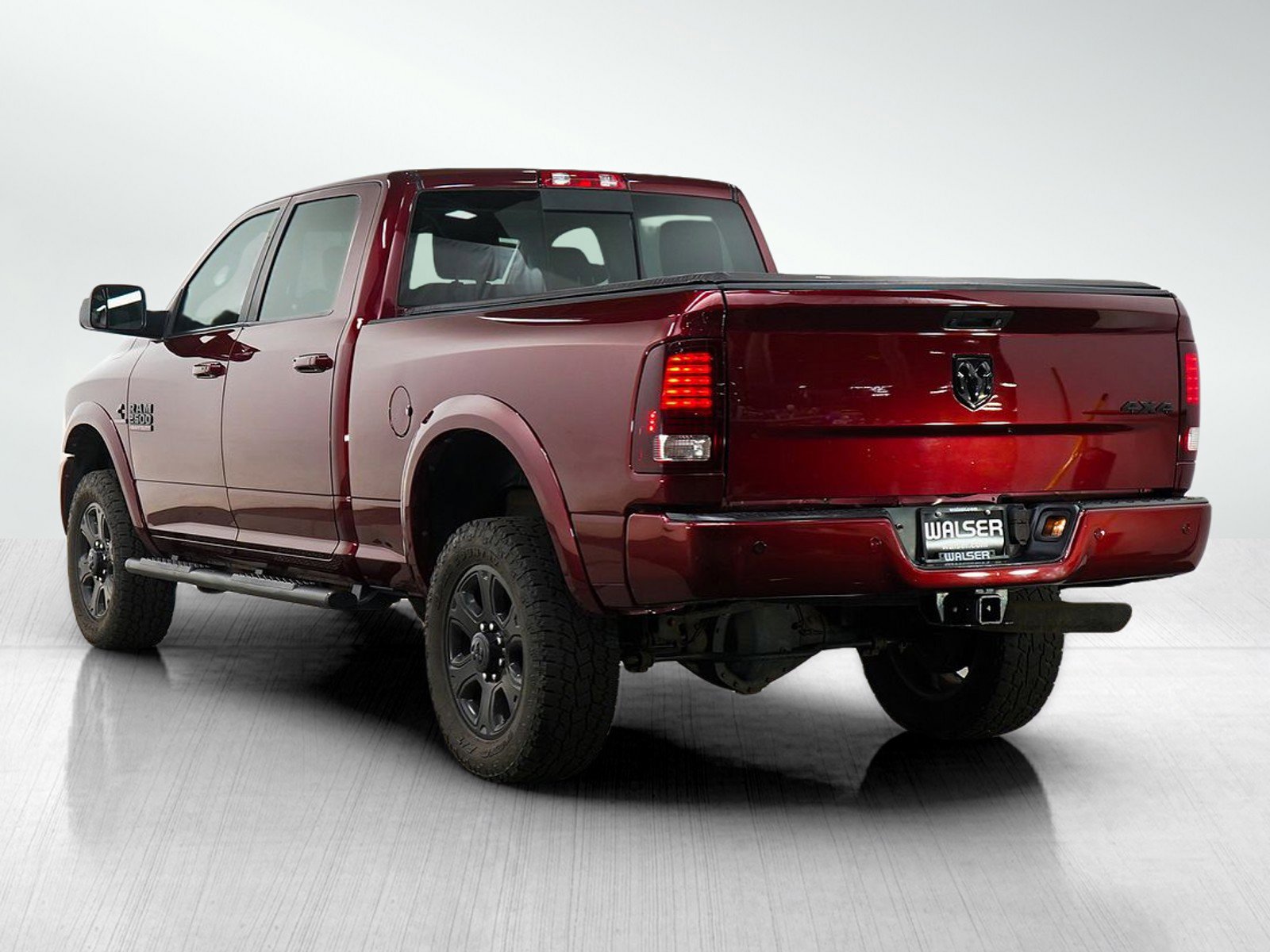 Used 2017 RAM 2500 Laramie w/ Sport Appearance Group AWD/4WD image 3
