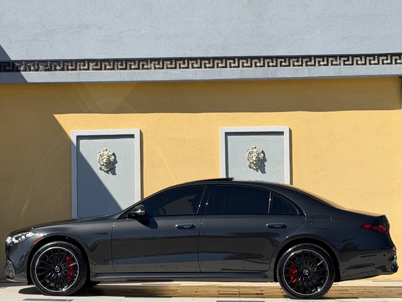 Used 2025 Mercedes-Benz S 63 AMG S image 13