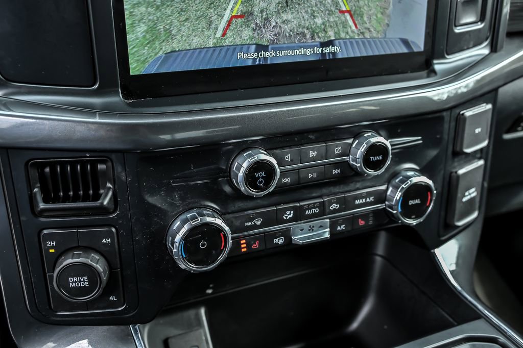 Used 2021 Ford Explorer King Ranch w/ Premium Technology Package AWD/4WD image 24