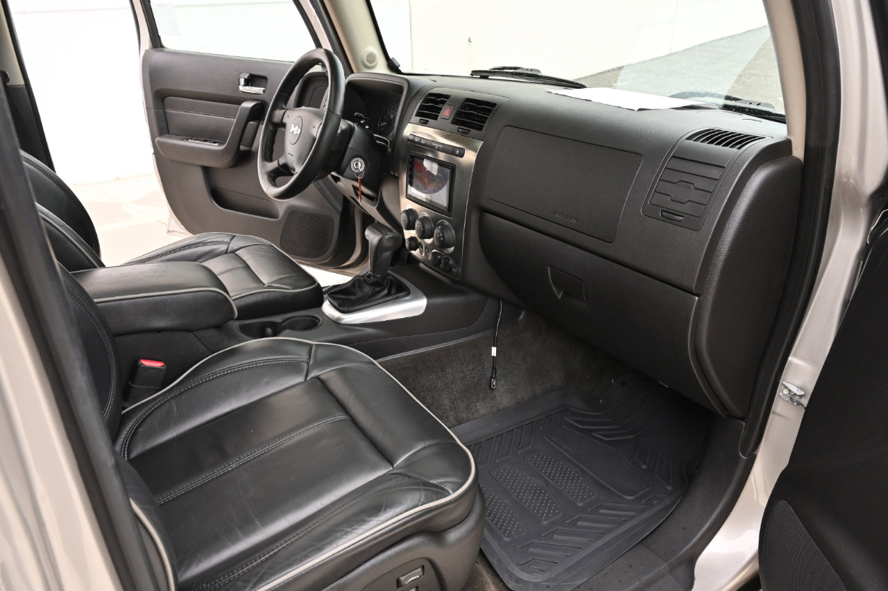 Used 2006 HUMMER H3 image 13