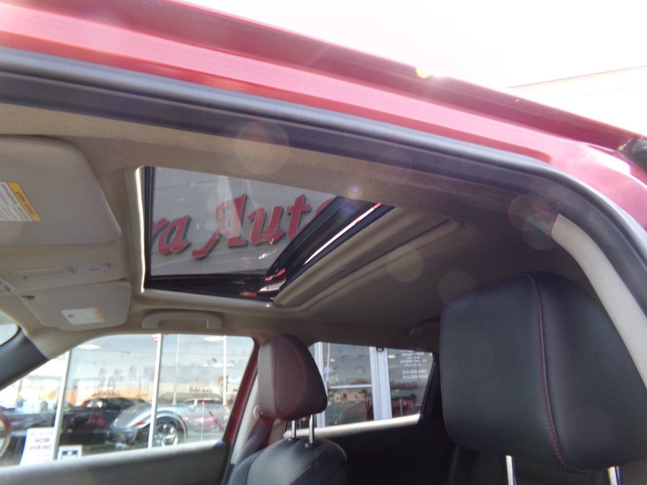 Used 2012 Nissan Juke SL AWD/4WD image 9