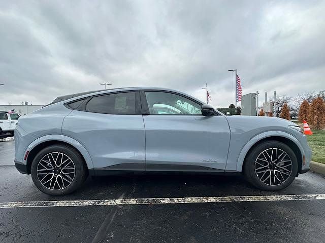 New 2025 Ford Mustang Mach-E Premium image 7