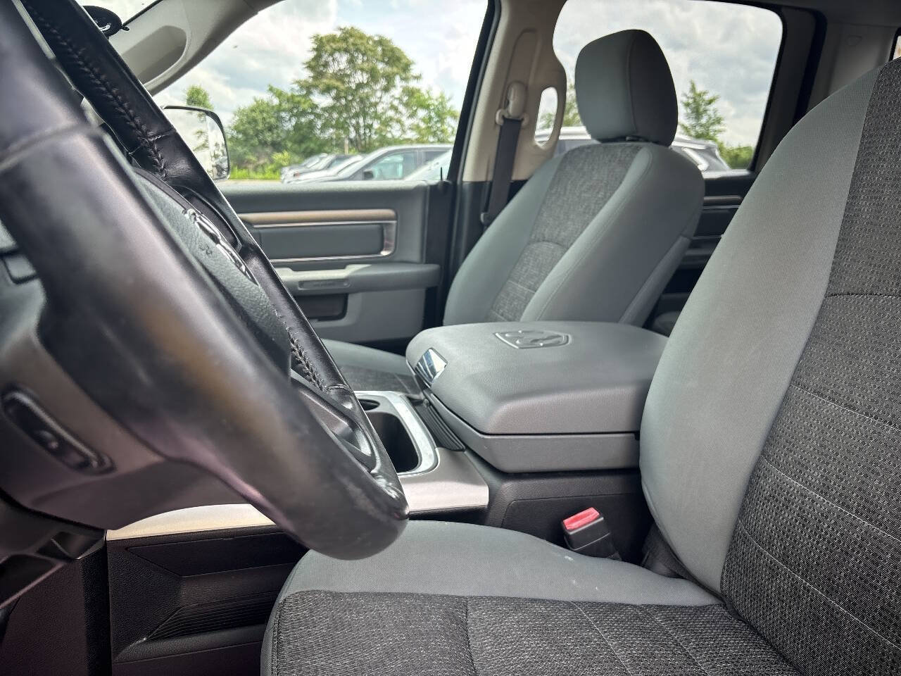 Used 2017 RAM 1500 Big Horn AWD/4WD image 14