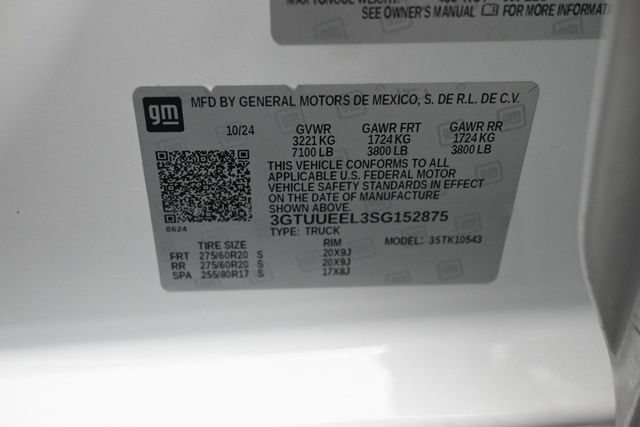 Used 2025 GMC Sierra 1500 AT4 w/ AT4 Premium Package AWD/4WD image 20