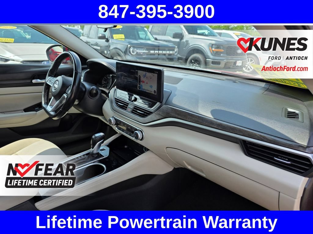 Used 2024 Nissan Altima 2.5 SV w/ SV Premium Package FWD image 40