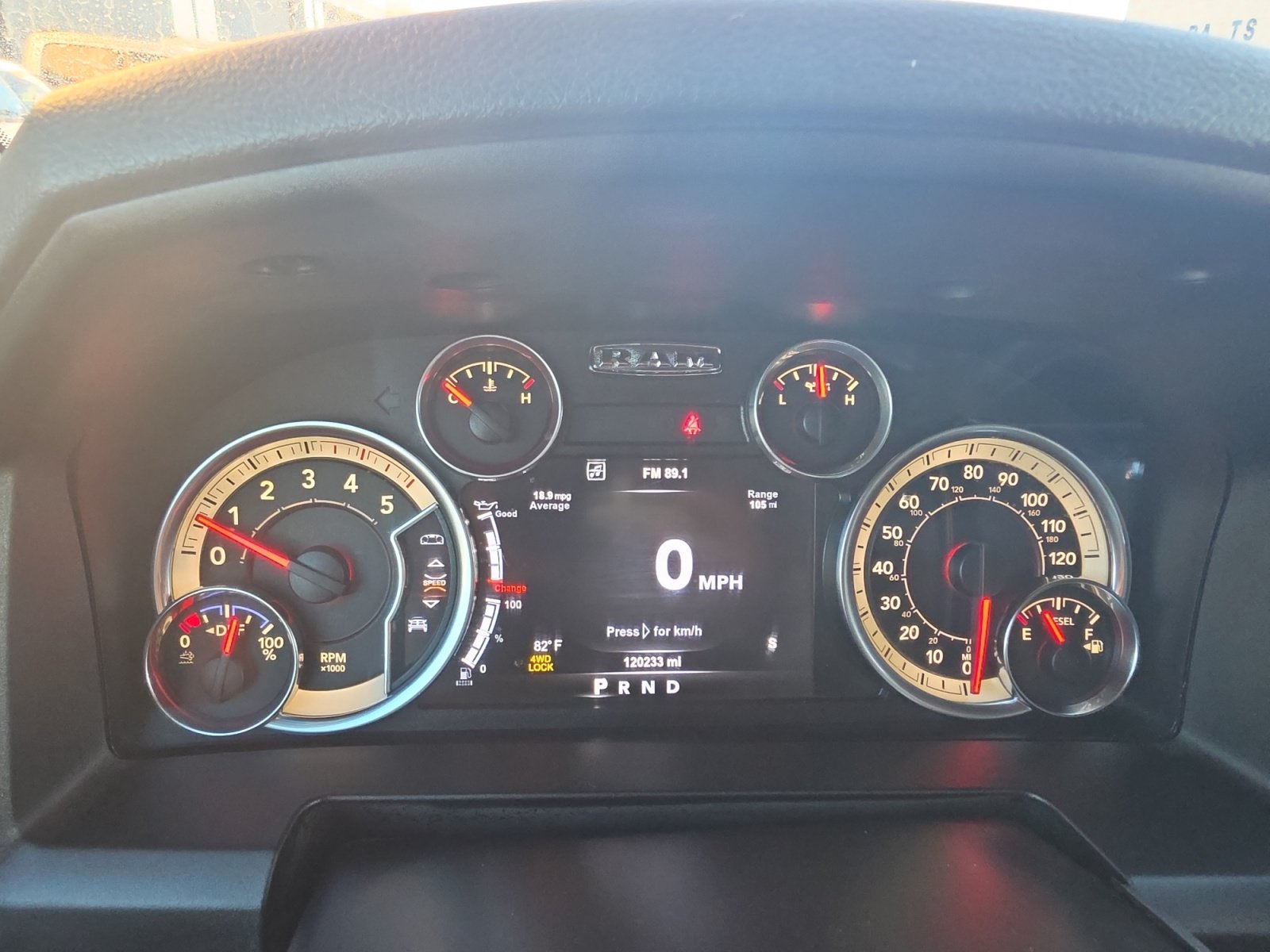 Used 2017 RAM 2500 Big Horn w/ Sport Appearance Group AWD/4WD image 17