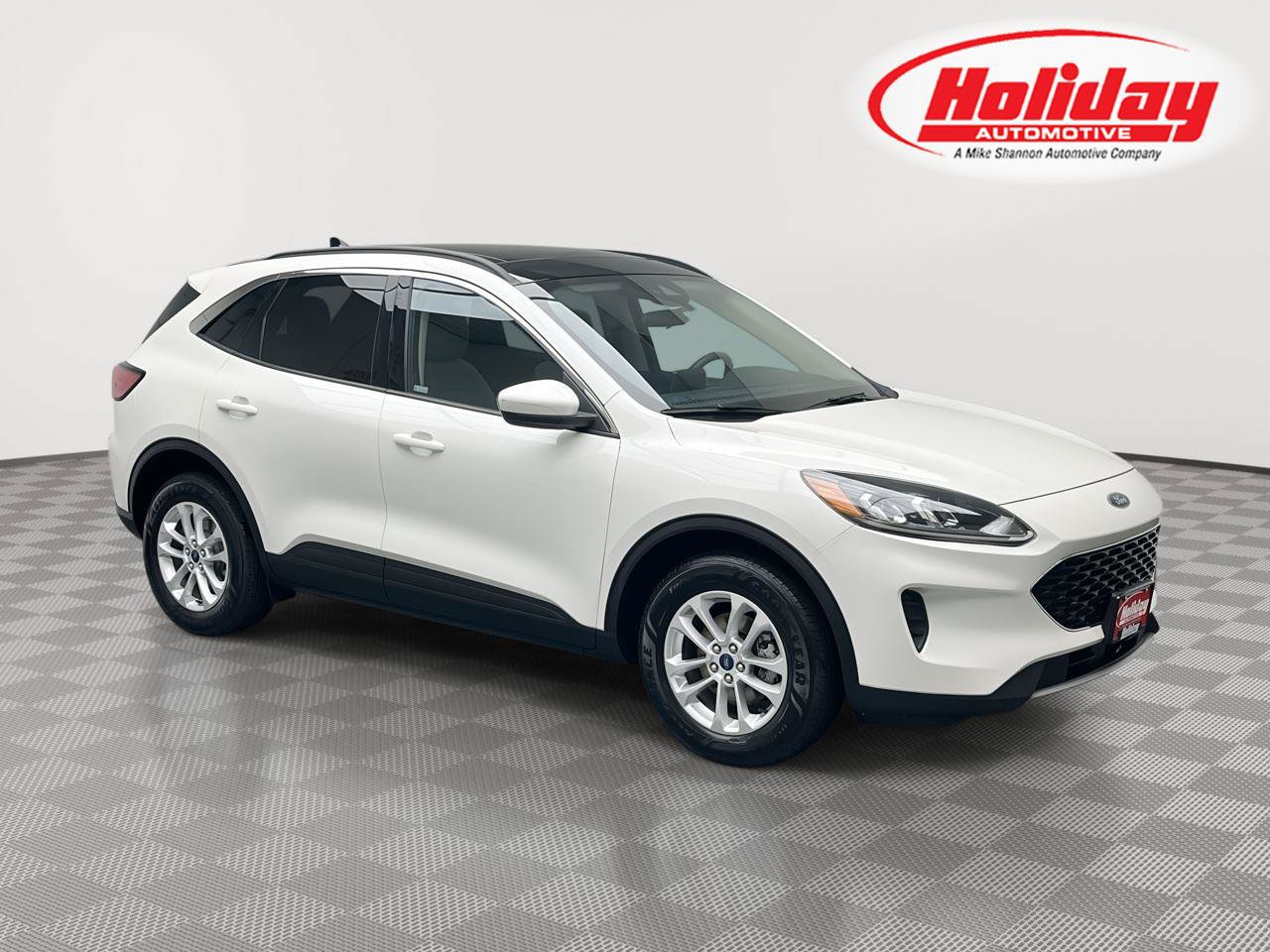 Used 2020 Ford Escape SE