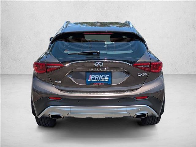 Used 2019 INFINITI QX30 AWD w/ Navigation Package image 7
