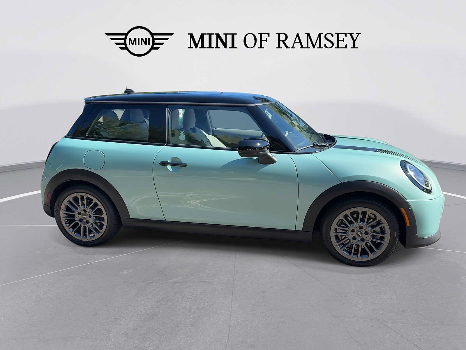 Used 2026 MINI Cooper S FWD image 9