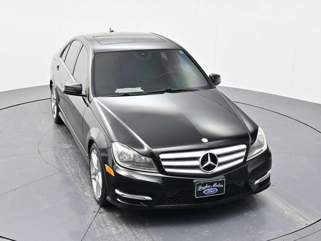 Used 2013 Mercedes-Benz C 300 4MATIC Sedan image 38
