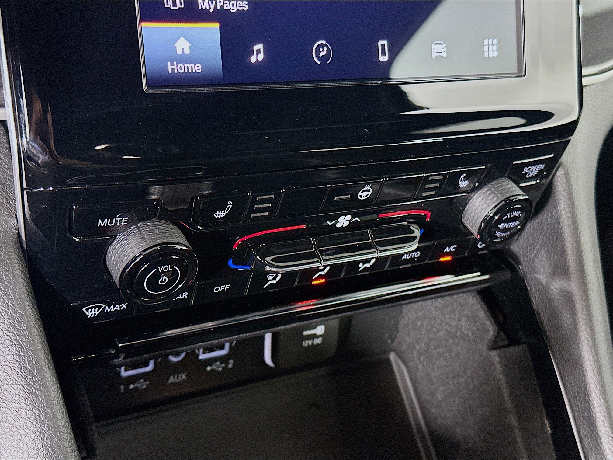 Used 2023 Jeep Grand Cherokee Altitude image 23