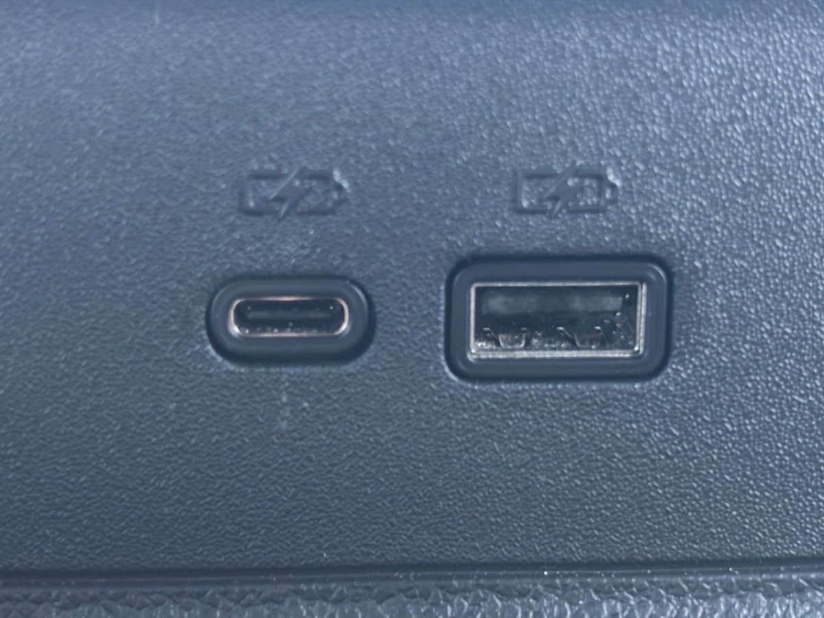 Used 2025 Buick Envista Preferred w/ Convenience I Package image 6