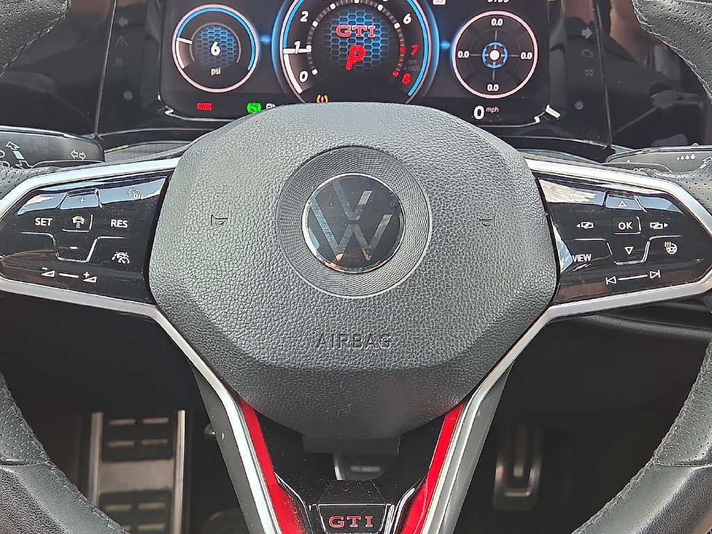 Used 2022 Volkswagen GTI SE FWD image 28