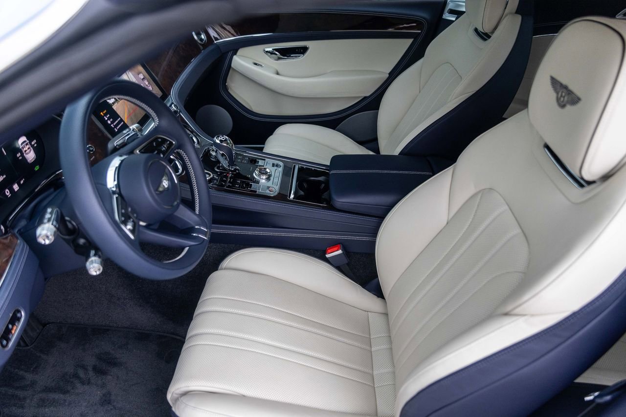 Used 2023 Bentley Continental GT Mulliner AWD/4WD image 24