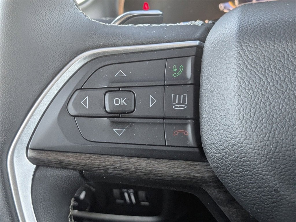 Used 2024 Jeep Grand Cherokee Limited w/ MOPAR Finishing Package image 19