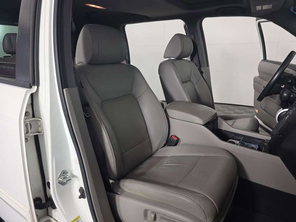 Used 2011 Honda Pilot EX-L image 21