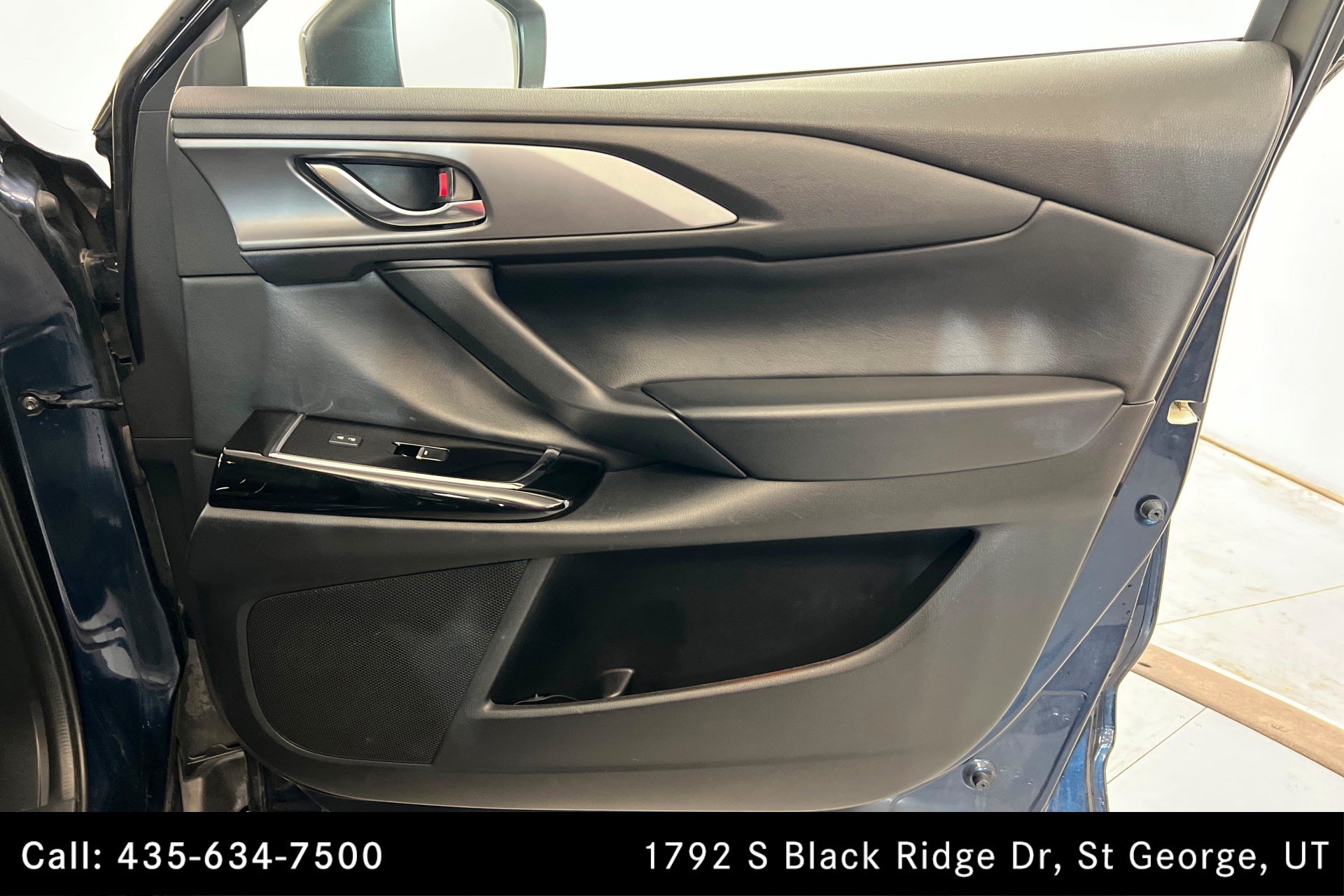 Used 2023 MAZDA CX-9 Touring Plus AWD/4WD image 23