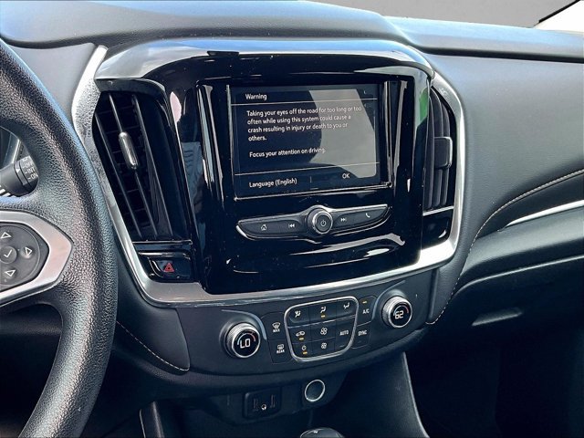 Used 2020 Chevrolet Traverse LS w/ LPO, Black Accent Package FWD image 8