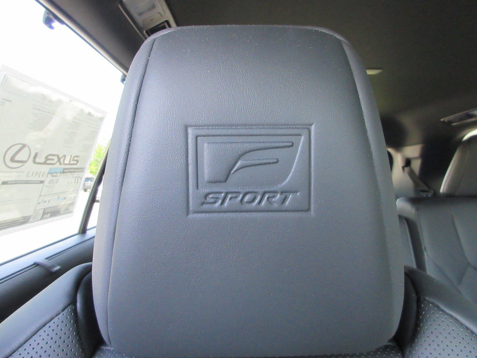 New 2026 Lexus TX 500h AWD image 27