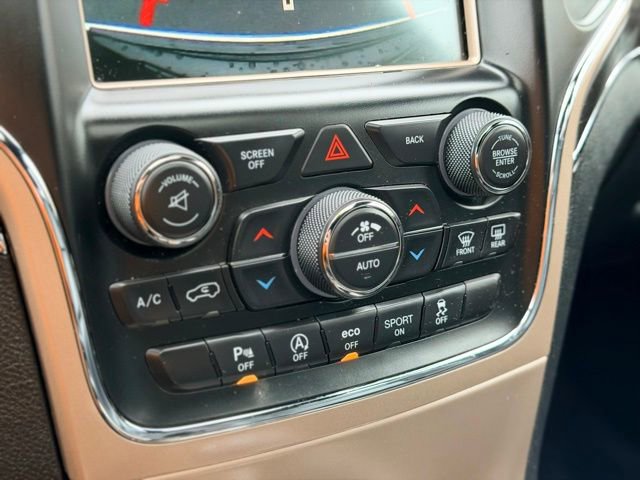 Used 2017 Jeep Grand Cherokee Limited image 15