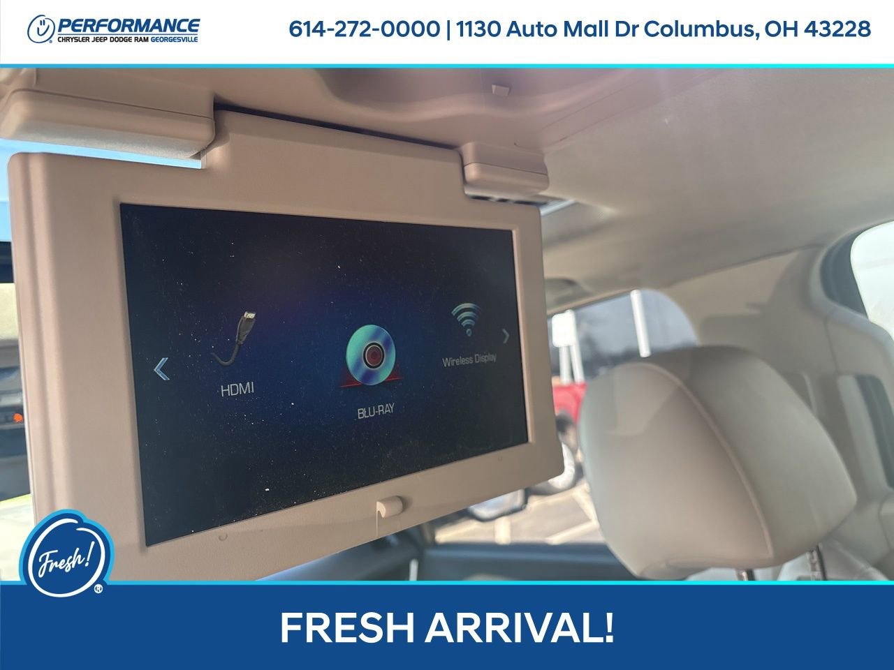 Used 2020 Cadillac Escalade Premium Luxury image 26