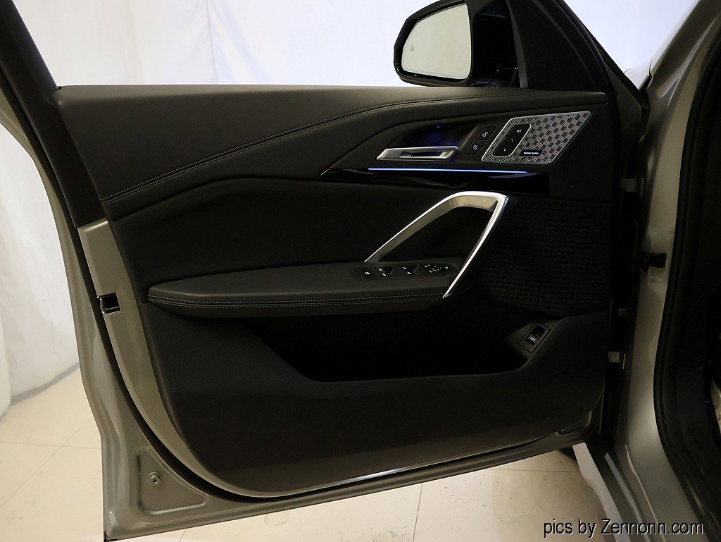 Used 2025 BMW X1 M35i w/ Premium Package image 26