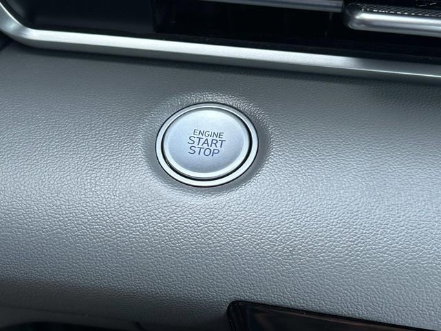 Used 2022 Hyundai Elantra SEL w/ Cargo Package image 33