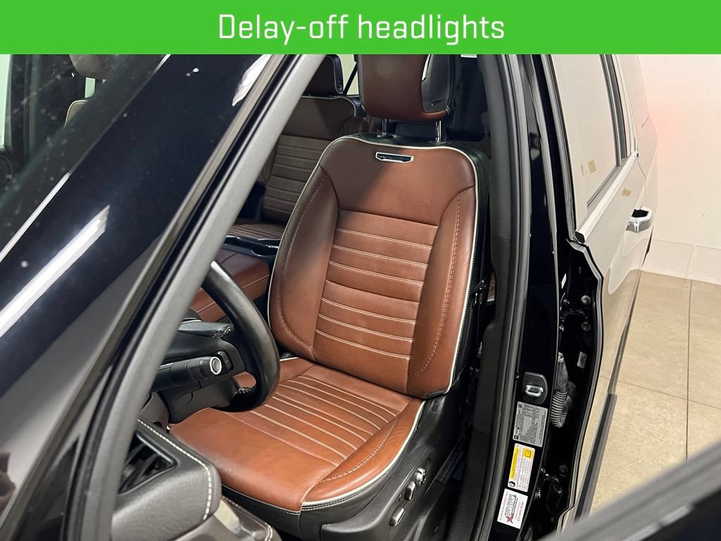 Certified 2023 GMC Yukon XL Denali Ultimate AWD/4WD image 37