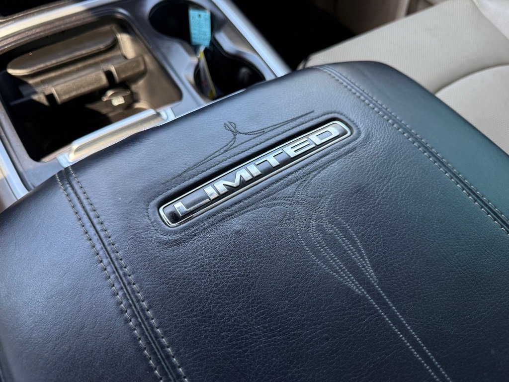 Used 2018 RAM 2500 Limited AWD/4WD image 38