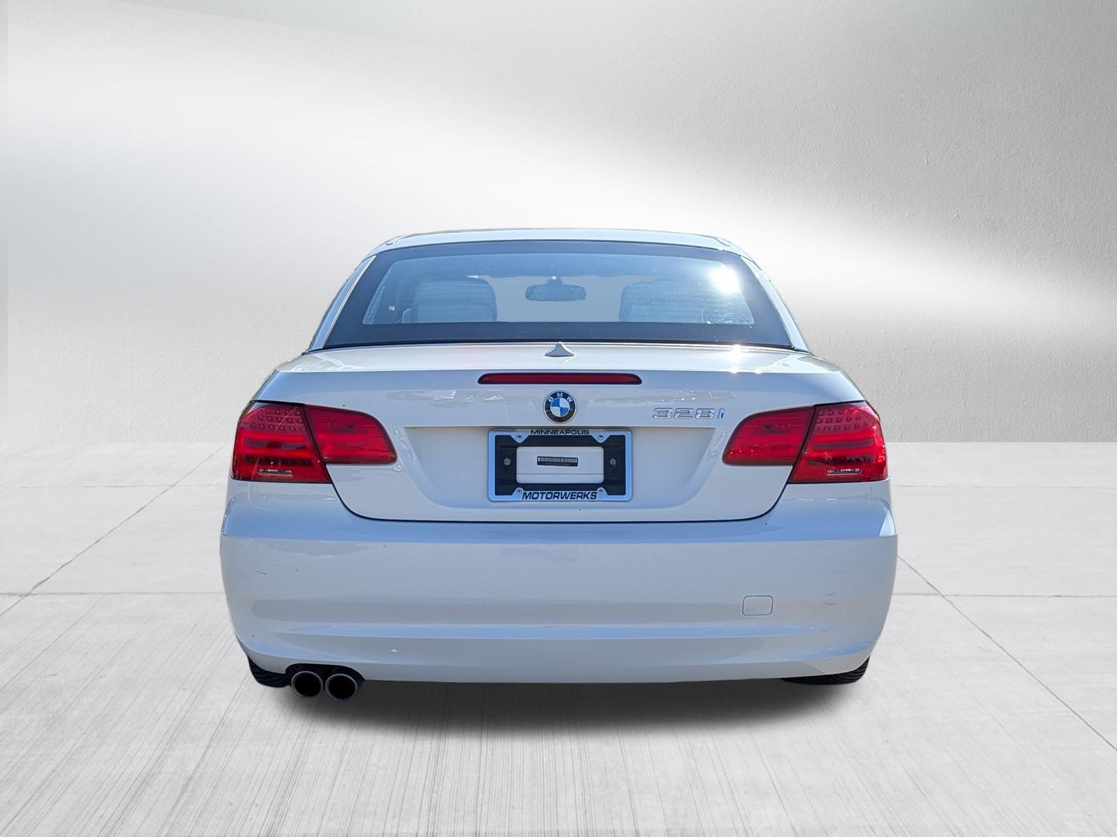 Used 2011 BMW 328i Convertible RWD image 6