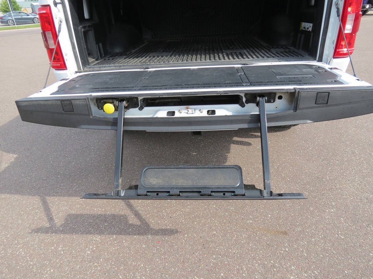 Used 2021 Ford F150 XLT w/ Equipment Group 302A High AWD/4WD image 10