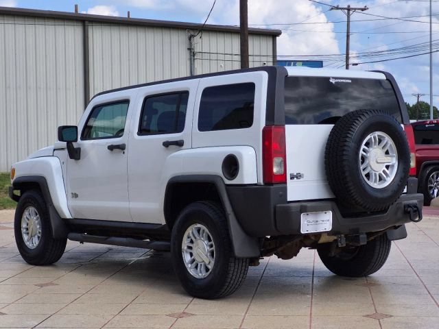Used 2007 HUMMER H3 AWD/4WD image 4