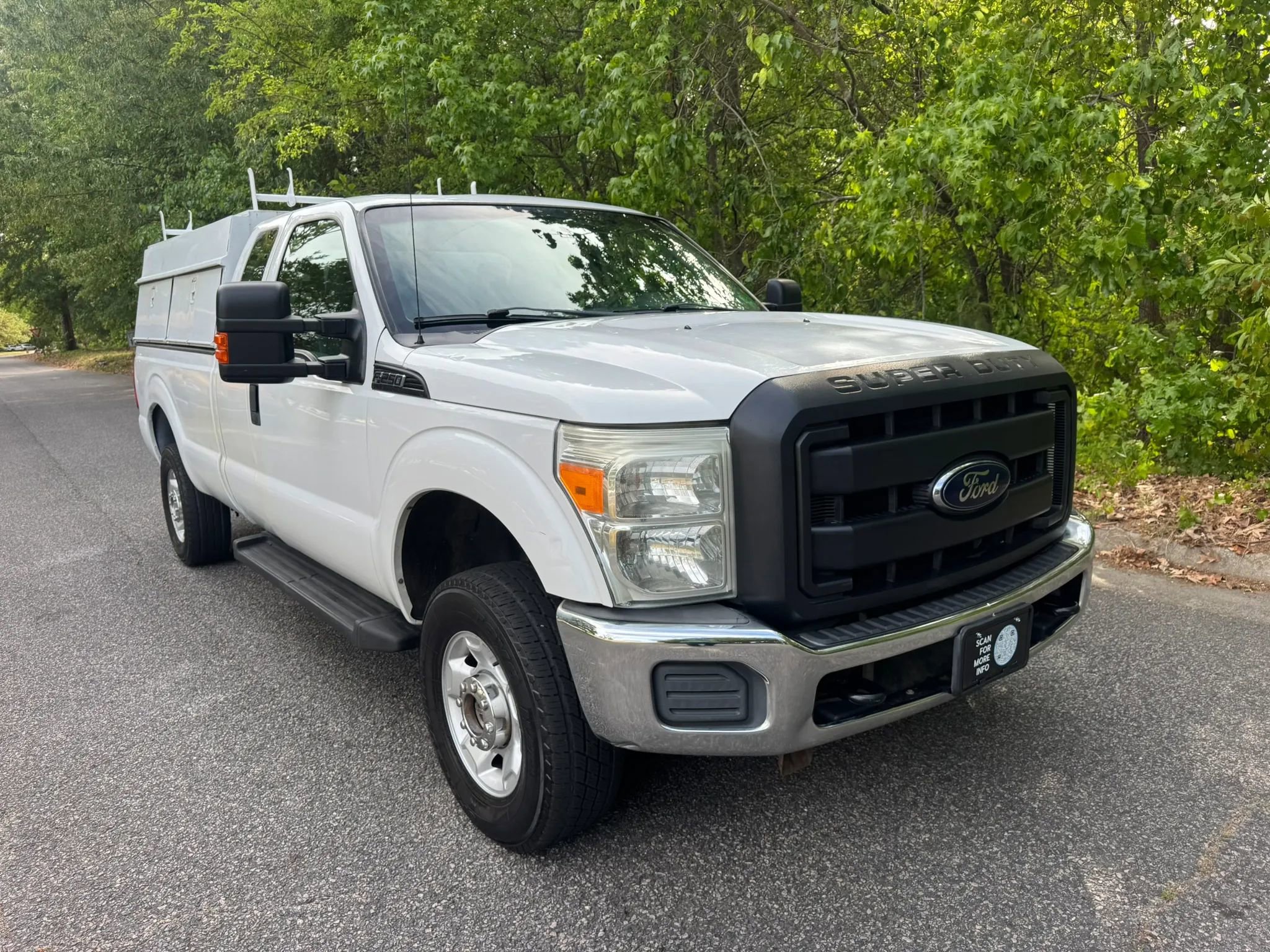 Used 2012 Ford F250 XL w/ PWR Equipment Group AWD/4WD image 2