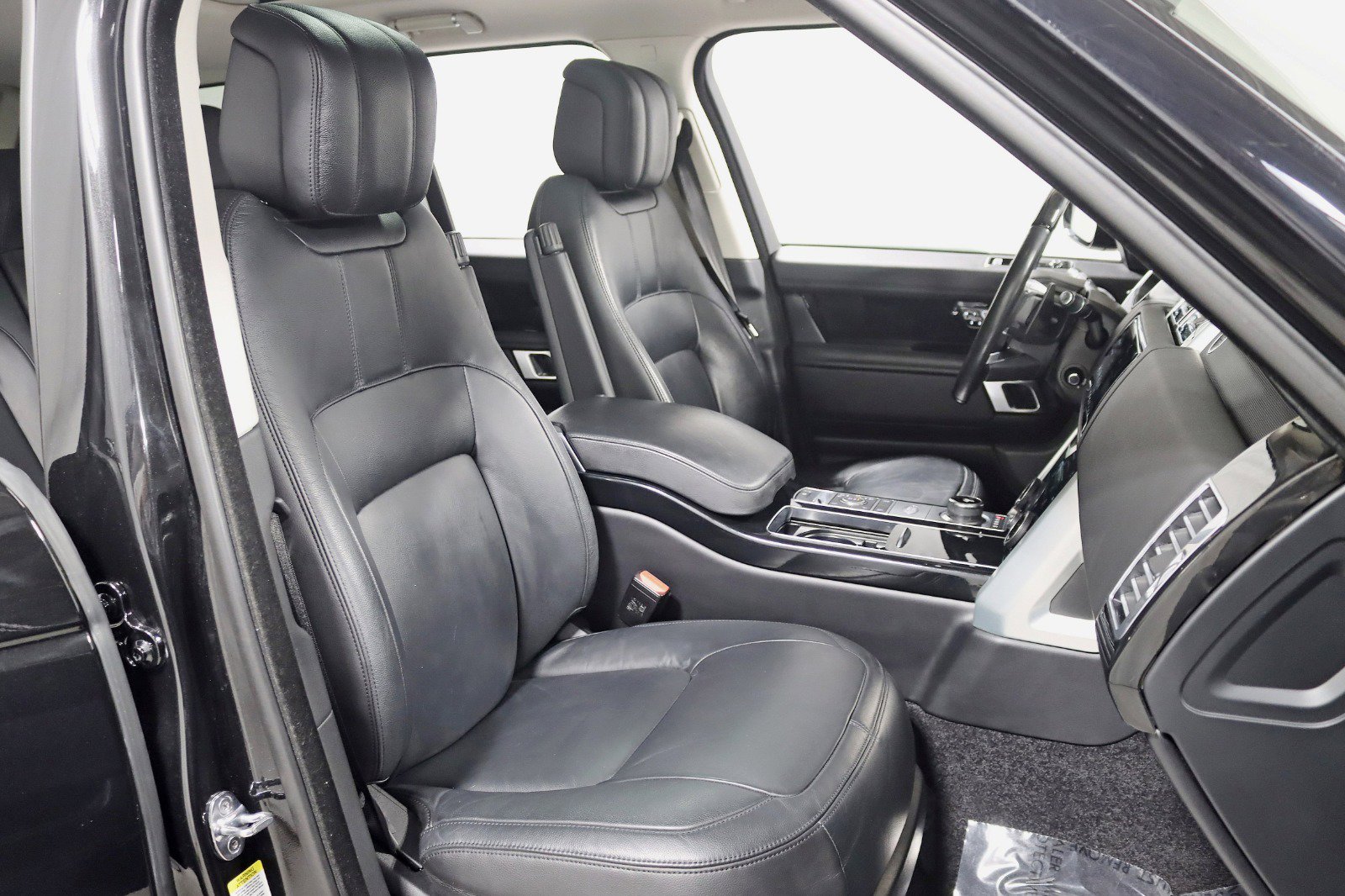 Used 2020 Land Rover Range Rover AWD/4WD image 20