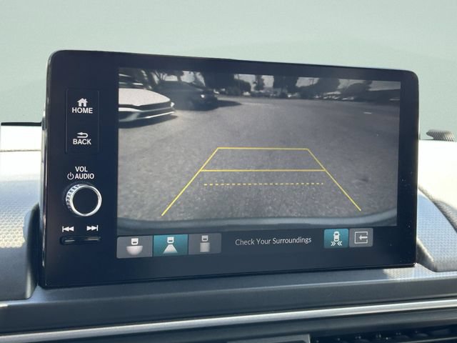 Used 2023 Honda Pilot Touring image 26
