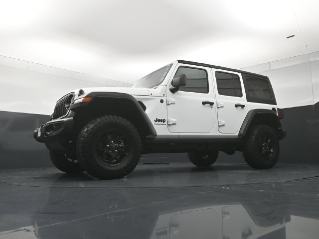 Used 2024 Jeep Wrangler Unlimited Sport AWD/4WD image 20
